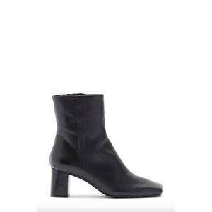 & OTHER STORIES Odette Square Toe Boot Black Womens Size 5